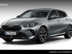 Grijs Nieuw 2024 BMW 120 Shadowline Hatchback | € 54.363 (Duur)