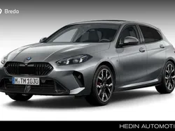 Grijs Nieuw 2024 BMW 120 Shadowline Hatchback | € 54.363 (Duur)