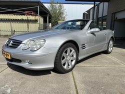 Grijs, metallic lak Gebruikt 2005 Mercedes SL350 Cabriolet | € 9.950 (Duur)