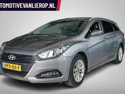 Grijs, metallic lak Gebruikt 2016 Hyundai i40 Stationwagen | € 14.995