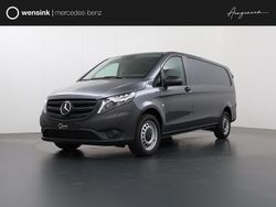Zwart Gebruikt 2023 Mercedes e-Vito Van | € 49.360