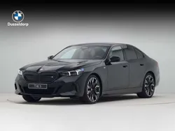 Zwart Nieuw 2025 BMW i5 Comfort Edition Sedan | € 123.572