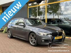 Grijs Gebruikt 2019 BMW 318 Stationwagen | € 18.950 (Eerlijke prijs)