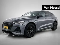 Grijs Gebruikt 2022 Audi e-tron Design SUV | € 36.900 (Goede deal)
