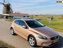 Groen Gebruikt 2013 Volvo V40 Summum Stationwagen | € 12.950 (Iets duurder)