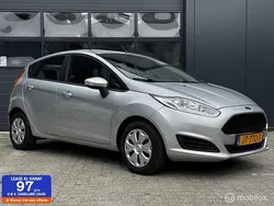 Grijs Gebruikt 2016 Ford Fiesta Style Hatchback | € 5.899 (Iets duurder)