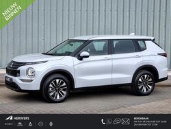 Wit Nieuw 2025 Mitsubishi Outlander SUV | € 49.390 (Eerlijke prijs)