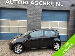 Zwart, metallic lak Gebruikt 2015 VW up! move up! Hatchback | € 6.995 (Eerlijke prijs)