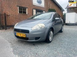 Grijs Gebruikt 2006 Fiat Grande Punto Hatchback | € 1.450 (Eerlijke prijs)