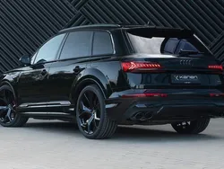 Zwart, metallic lak Gebruikt 2023 Audi Q7 Competition SUV | € 82.900 (Iets duurder)