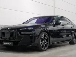Zwart Gebruikt 2022 BMW 750 M Sport Sedan | € 93.440