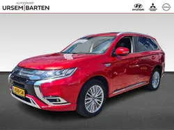 Rood Gebruikt 2021 Mitsubishi Outlander Intense+ SUV | € 25.430 (Eerlijke prijs)