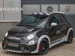 Zwart Gebruikt 2022 Abarth 695 Hatchback | € 31.950