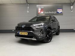 Grijs Gebruikt 2025 Toyota RAV4 Hybrid SUV | € 49.950 (Goede deal)
