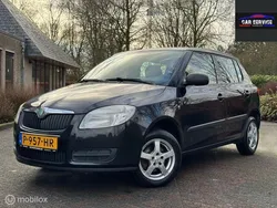 Zwart Gebruikt 2009 Skoda Fabia Drive Hatchback | € 4.999 (Duur)