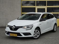 Wit Gebruikt 2020 Renault Mégane GrandTour LIMITED Stationwagen | € 11.950 (Goede deal)
