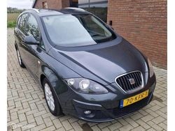 Grijs Gebruikt 2009 Seat Altea XL Style MPV | € 4.885 (Eerlijke prijs)