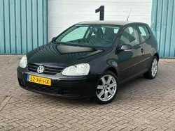 Zwart Gebruikt 2007 VW Golf V Hatchback | € 2.499 (Eerlijke prijs)