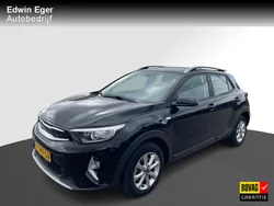 Zwart Gebruikt 2021 Kia Stonic SUV | € 16.950 (Goede deal)