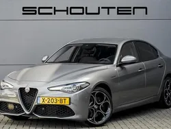 Grijs Gebruikt 2020 Alfa Romeo Giulia Veloce Sedan | € 37.900 (Eerlijke prijs)