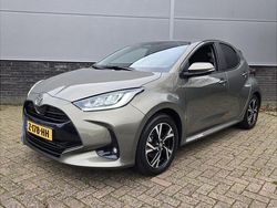 Groen Gebruikt 2024 Toyota Yaris Hybrid Edition Hatchback | € 25.480 (Eerlijke prijs)