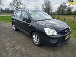 Zwart Gebruikt 2007 Kia Carens MPV | € 1.450 (Goede deal)