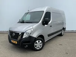 Grijs Gebruikt 2022 Nissan Interstar Acenta Van | € 23.950 (Iets duurder)