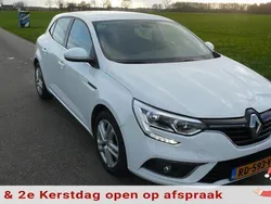 Wit Gebruikt 2016 Renault Mégane III Zen Hatchback | € 9.995 (Iets duurder)