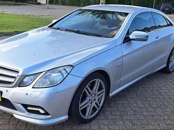 Zilver Gebruikt 2009 Mercedes E350 Coupé | € 8.750