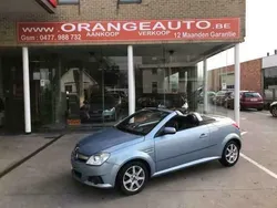Grijs Gebruikt 2005 Opel Tigra Enjoy | € 2.250