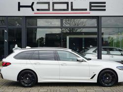 Wit Gebruikt 2021 BMW 530e Executive Stationwagen | € 40.900 (Eerlijke prijs)