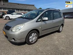 Grijs Gebruikt 2002 Toyota Corolla Verso Terra MPV | € 1.850 (Super prijs)