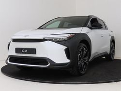 Wit Gebruikt 2025 Toyota bZ4X Premium SUV | € 49.900 (Iets duurder)
