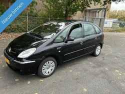 Zwart Gebruikt 2007 Citroën Xsara Picasso MPV | € 1.499 (Eerlijke prijs)