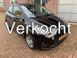 Zwart Gebruikt 2022 Hyundai i10 Comfort Hatchback | € 12.650 (Goede deal)