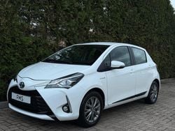 Wit Gebruikt 2017 Toyota Yaris Hybrid Hatchback | € 15.480 (Eerlijke prijs)