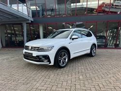 Wit (metallic) Gebruikt 2018 VW Tiguan Allspace Highline SUV | € 31.950 (Iets duurder)