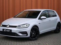 Wit Gebruikt 2018 VW Golf VII R-line Hatchback | € 16.450 (Eerlijke prijs)