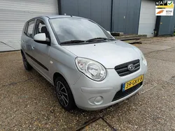 Grijs Gebruikt 2008 Kia Picanto Hatchback | € 1.650 (Goede deal)