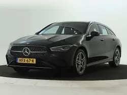 Donker kosmoszwart metaalkleur metallic Gebruikt 2024 Mercedes 250 AMG Stationwagen | € 38.995 (Eerlijke prijs)