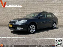 Zwart Gebruikt 2010 Skoda Octavia Ambition Hatchback | € 2.350 (Eerlijke prijs)