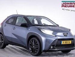 Grijs Gebruikt 2024 Toyota Aygo Premium Hatchback | € 21.490 (Goede deal)