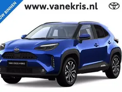 Blauw, metallic lak Nieuw 2025 Toyota Yaris Cross SUV | € 35.530 (Iets duurder)