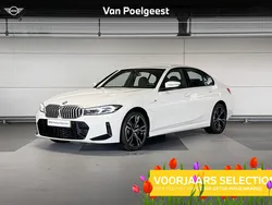 Alpinweiss Gebruikt 2024 BMW 320e Shadowline Sedan | € 41.900 (Super prijs)