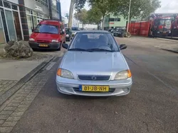 Grijs Gebruikt 2002 Suzuki Swift Hatchback | € 899