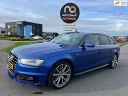 Blauw Gebruikt 2015 Audi A4 Sport Stationwagen | € 10.999