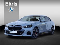 Grijs Gebruikt 2025 BMW 530e Comfort Edition Sedan | € 85.622