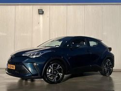 Blauw Gebruikt 2023 Toyota C-HR SUV | € 28.499 (Eerlijke prijs)