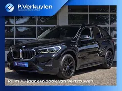 Zwart Gebruikt 2022 BMW X1 Sport Line SUV | € 31.850 (Eerlijke prijs)
