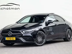 Zwart Gebruikt 2021 Mercedes CLA250e Premium Sedan | € 33.500 (Eerlijke prijs)